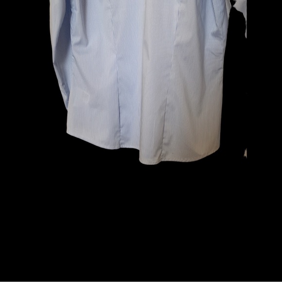 H&M Blue and White Striped Shirt - Picture 6 of 7